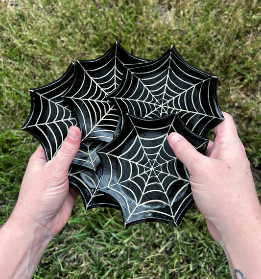 Hand Carved Spider Web Trinket Dish/Spoon Rest