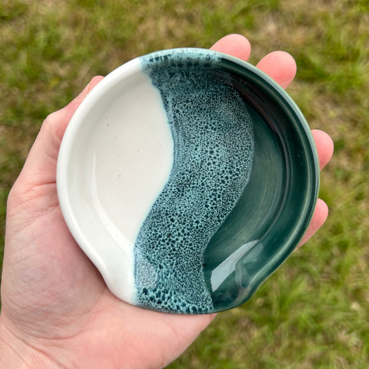 Green & White Spoon Rest